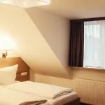 - Stadtvilla 3*
