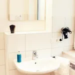 - Stadtvilla Szálloda