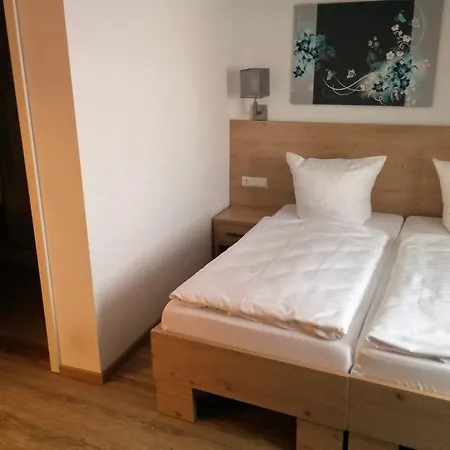 - Stadtvilla