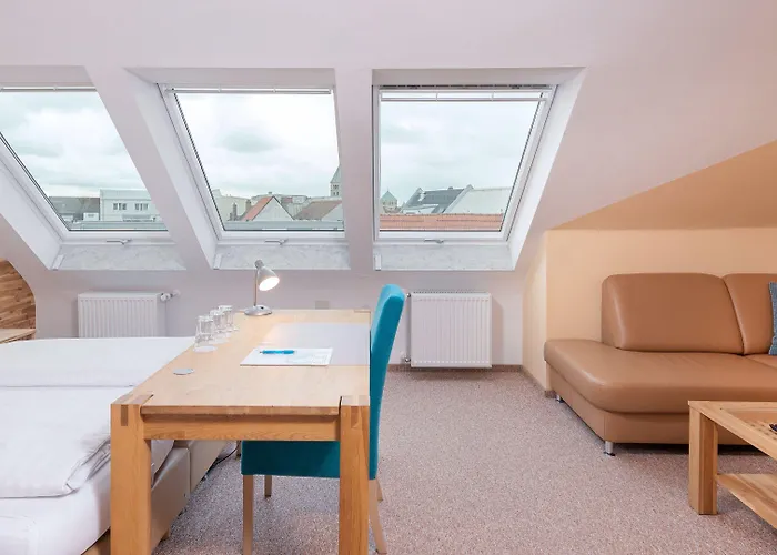 - Stadtvilla Hotel Schweinfurt